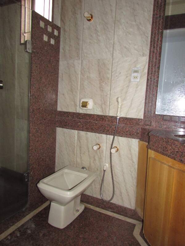 Apartamento à venda no Centro: Apartamento à venda, Centro - Divinópolis/MG